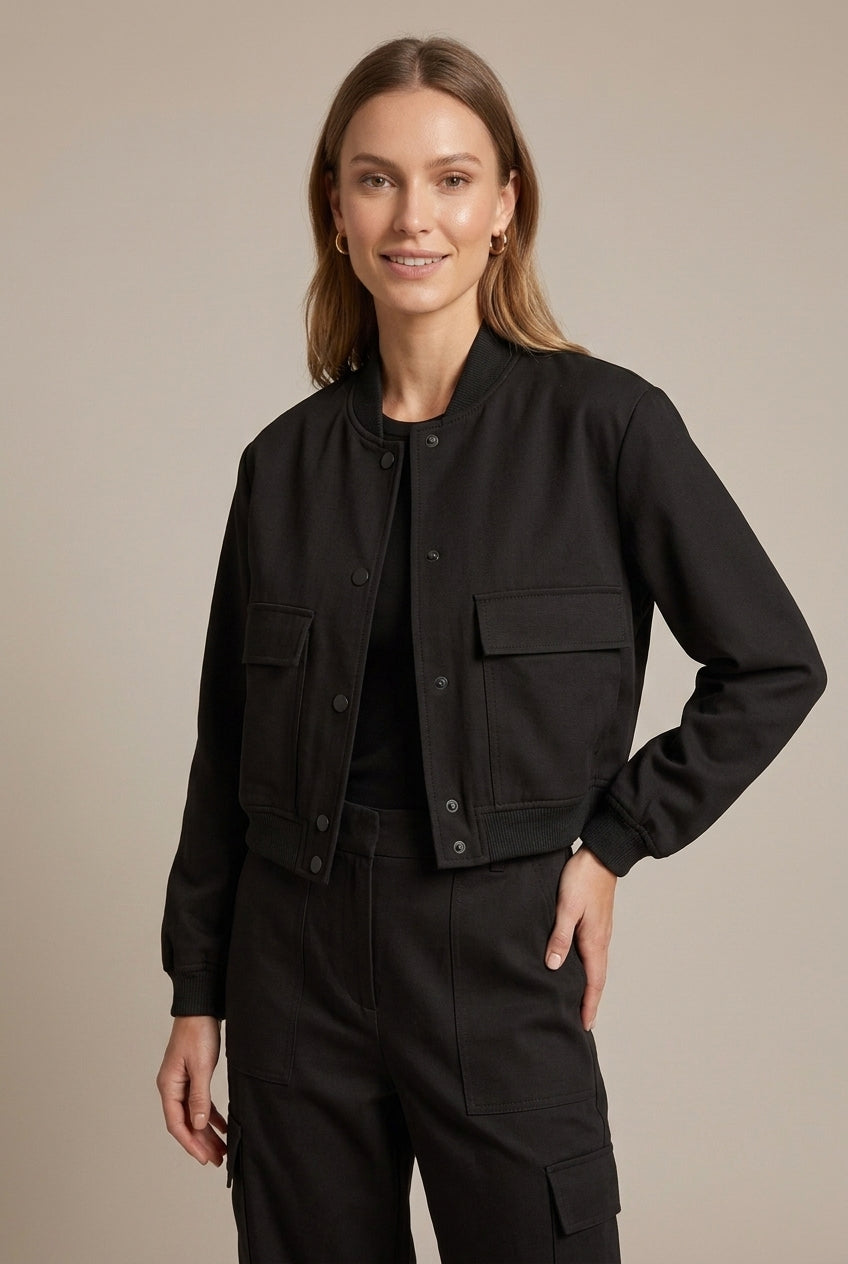 Lichte bomberjas dames – relaxed fit met drukknopen – Black