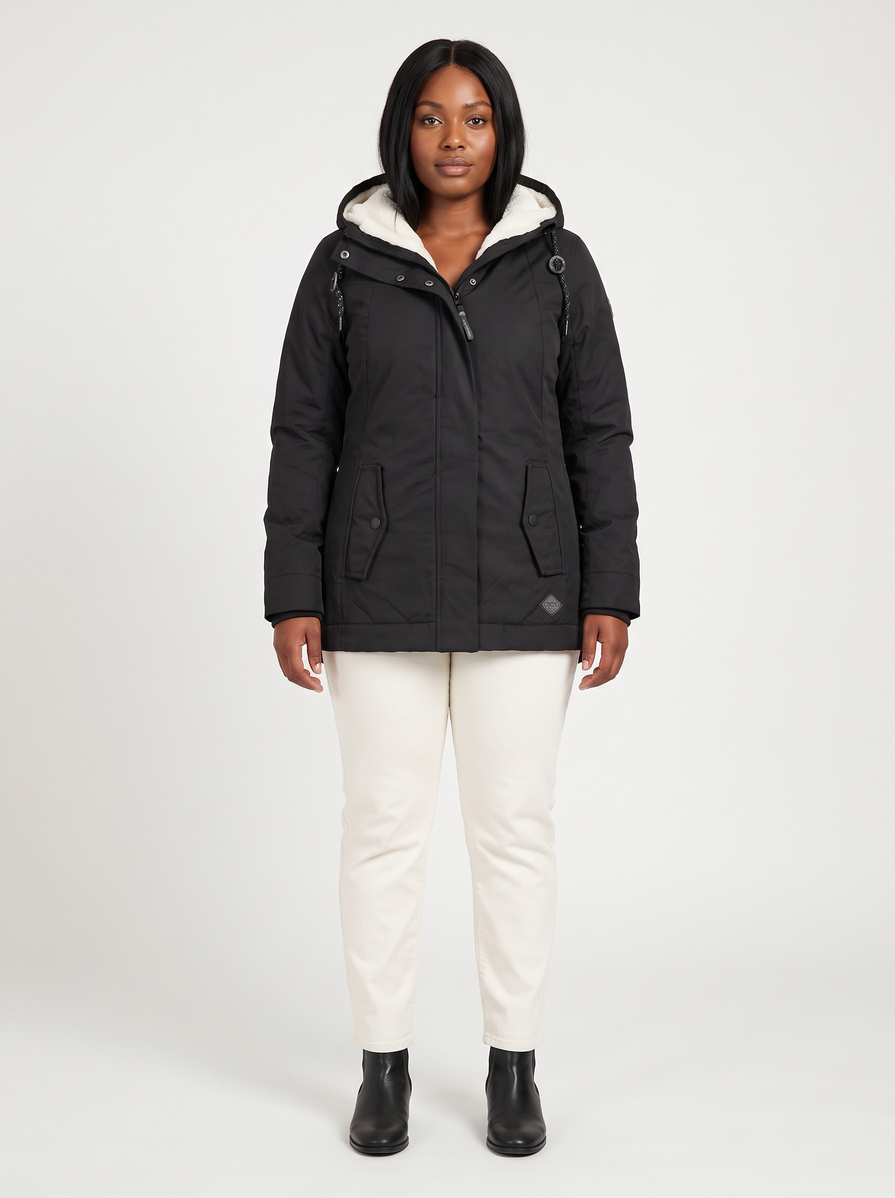 Maggie Lange Winterparka met Capuchon en Teddyvoering – Zwart